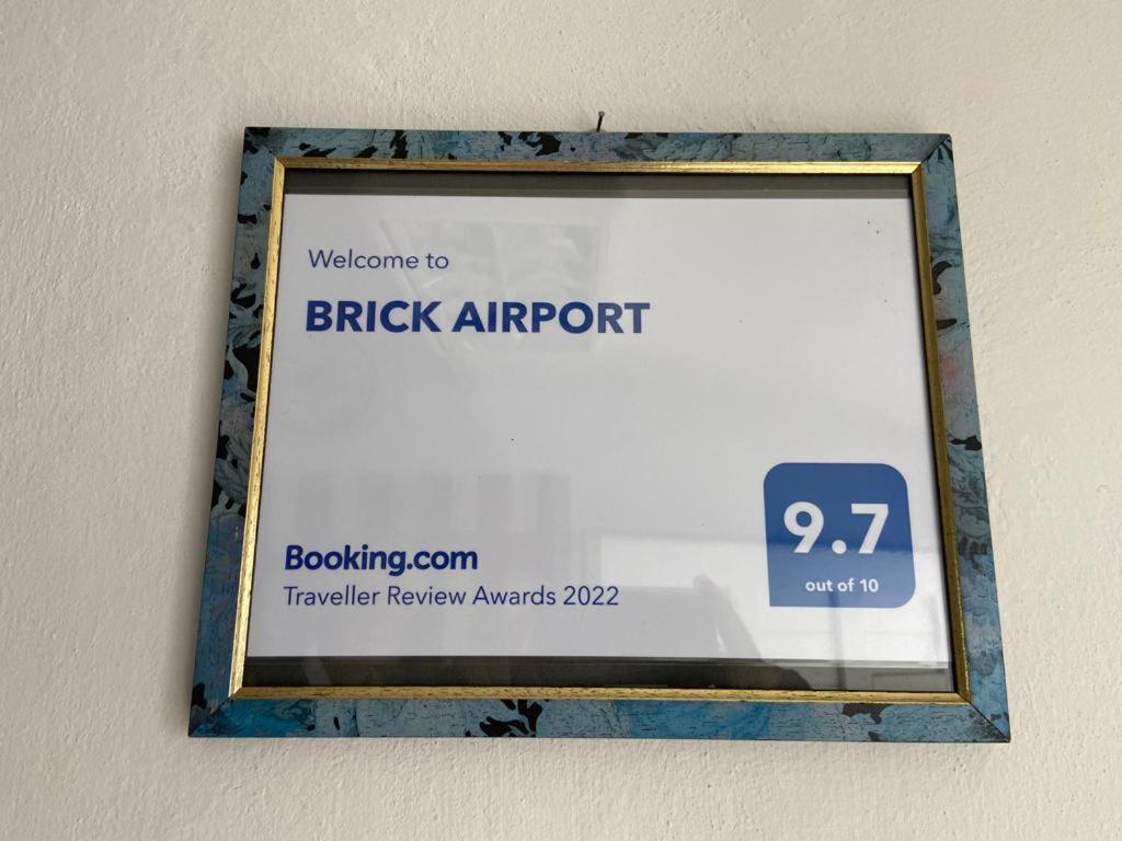 Apartament Brick Airport Cristian  Zewnętrze zdjęcie